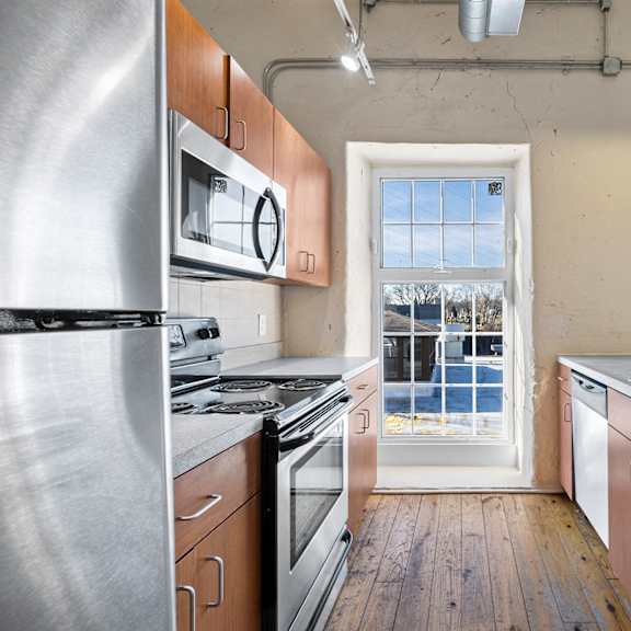 kitchen/ window space