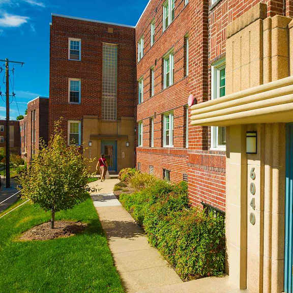 fort view apartments washington, dc