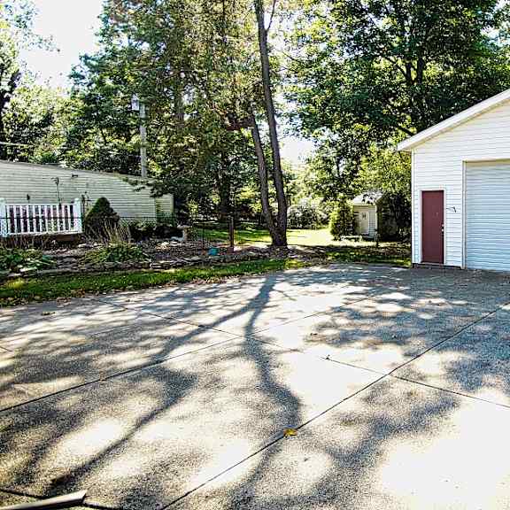 extra large garage