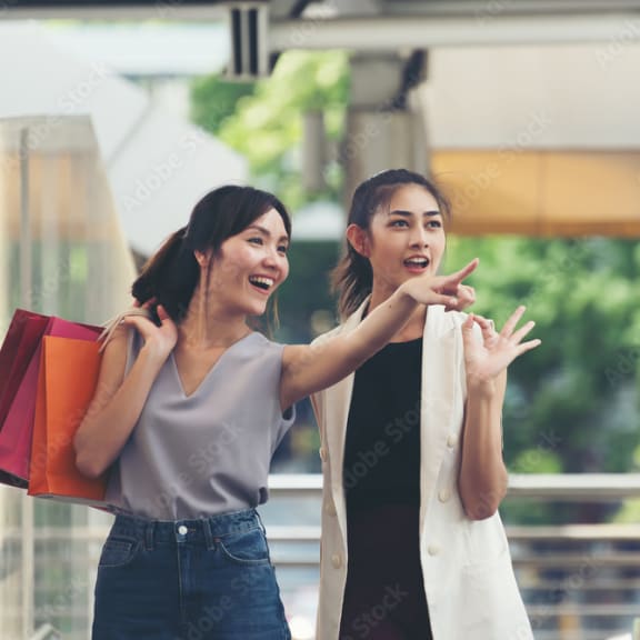 girls enjoying shopping