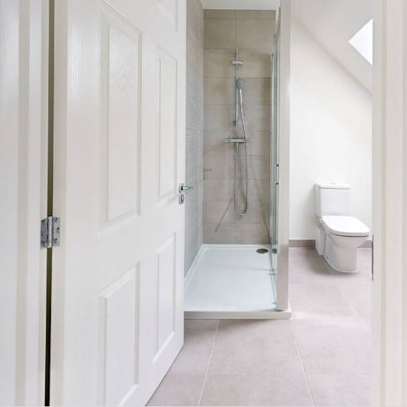 Thumbnail 10 of 12 Bathroom at UnionView Apartments, Dartford, KENT DA2 6GZ