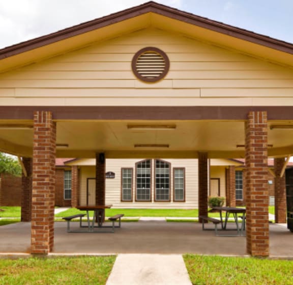 Pavillion at Simmons Garden Senior Apartments in Houston TX