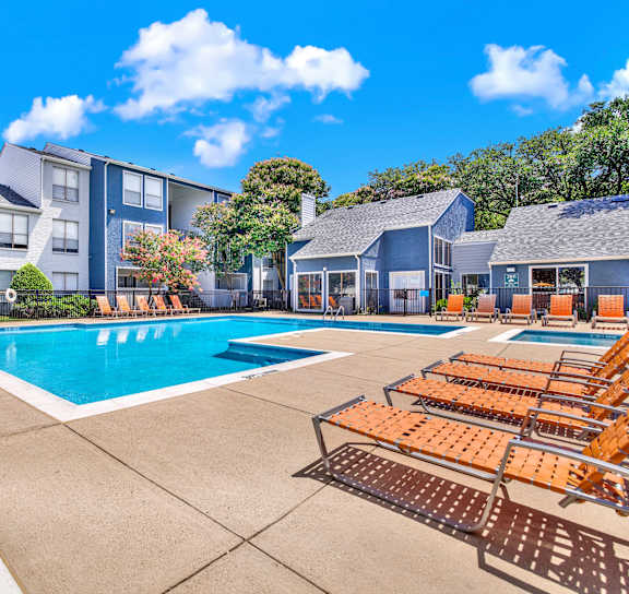 Swimming pool  at Seacrest Apartments, Garland, 75044