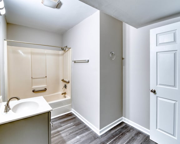 Photo Gallery Image