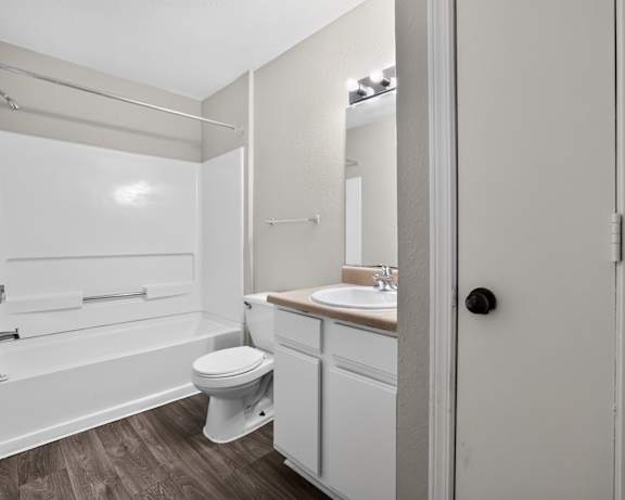 Photo Gallery Image