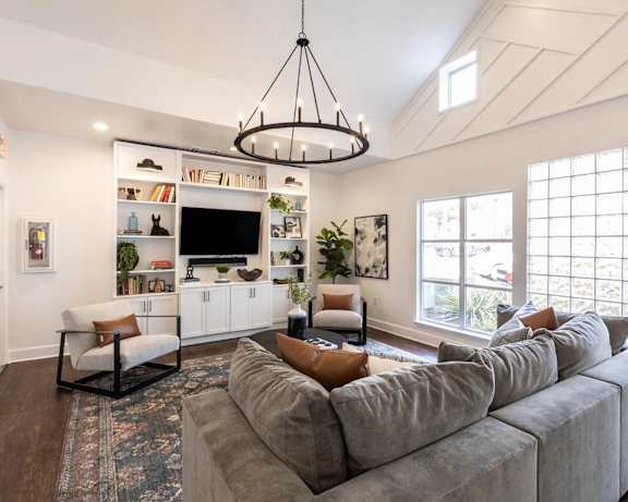 Photo Gallery Image