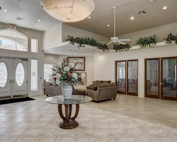Photo Gallery Image