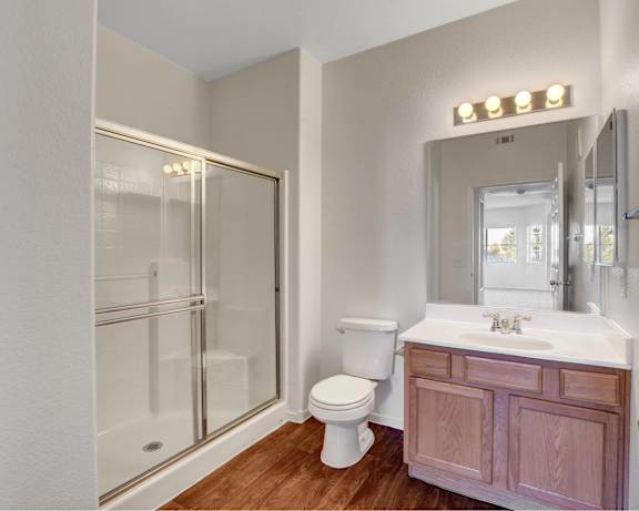 Photo Gallery Image