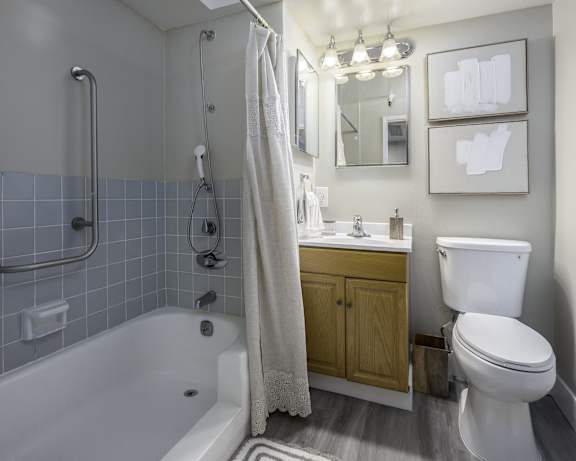 Photo Gallery Image