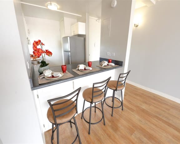 Photo Gallery Image