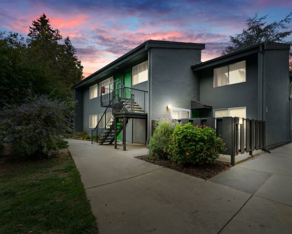 Photo Gallery Image