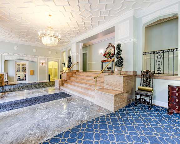 Photo Gallery Image