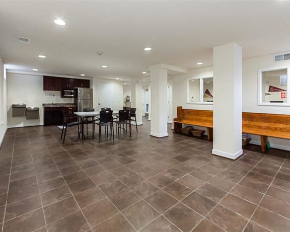 Photo Gallery Image
