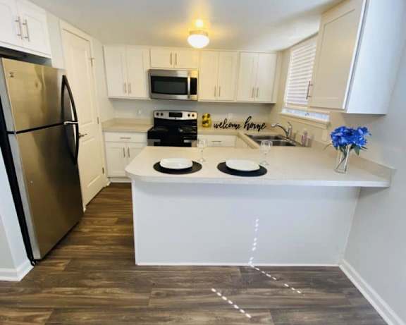Photo Gallery Image