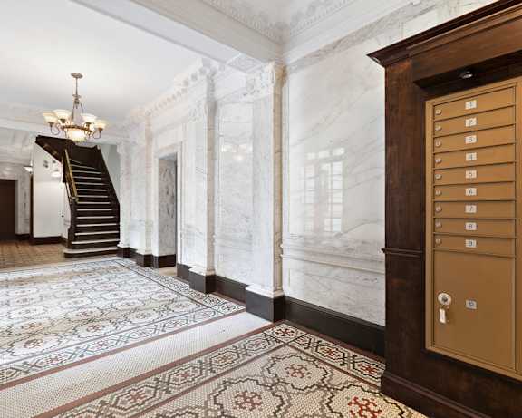 Photo Gallery Image