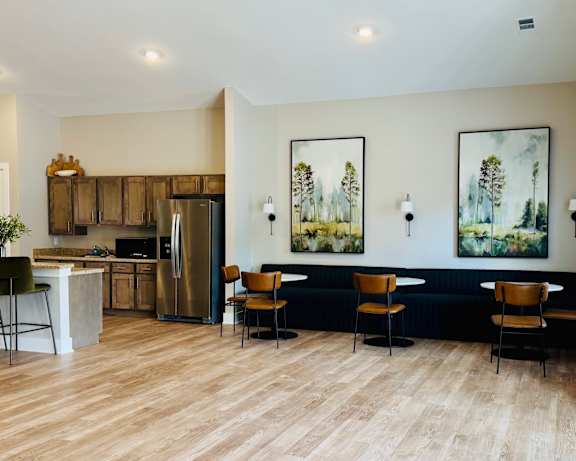 Photo Gallery Image
