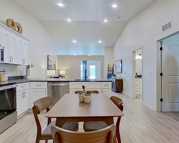 Photo Gallery Image