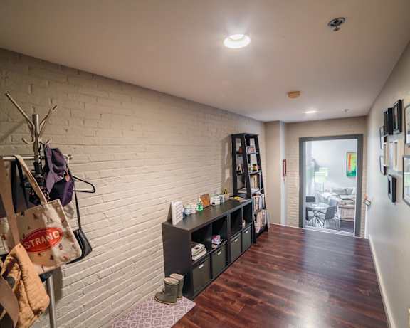 Photo Gallery Image