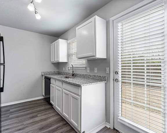 Photo Gallery Image