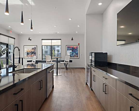 Photo Gallery Image