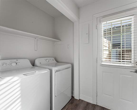 Photo Gallery Image