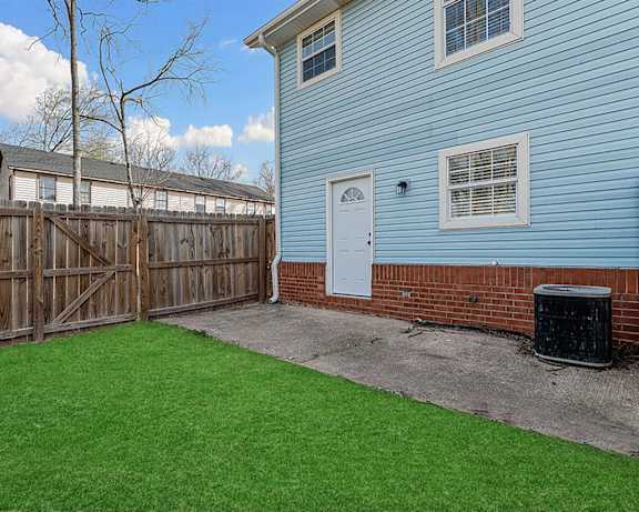 Photo Gallery Image
