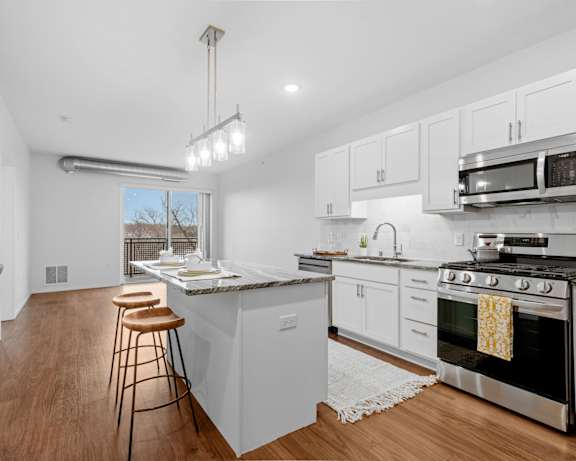 Photo Gallery Image