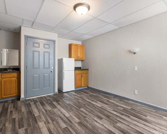 Photo Gallery Image