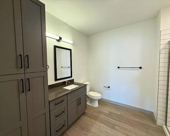 Photo Gallery Image