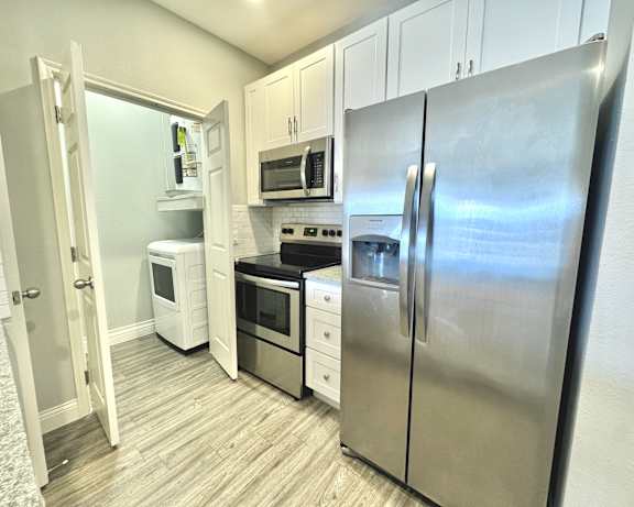 Photo Gallery Image