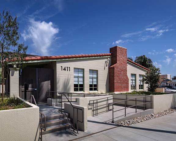 Photo Gallery Image