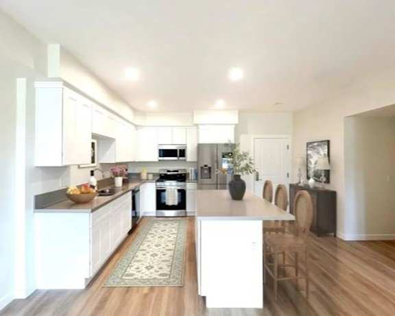 Photo Gallery Image