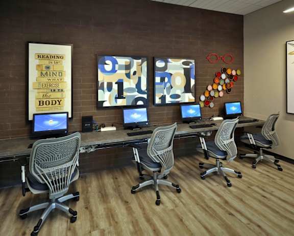 Photo Gallery Image