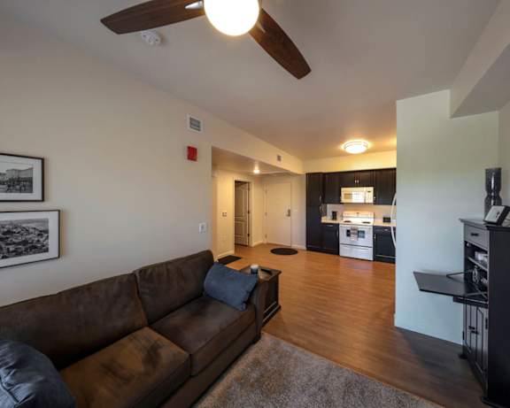 Photo Gallery Image