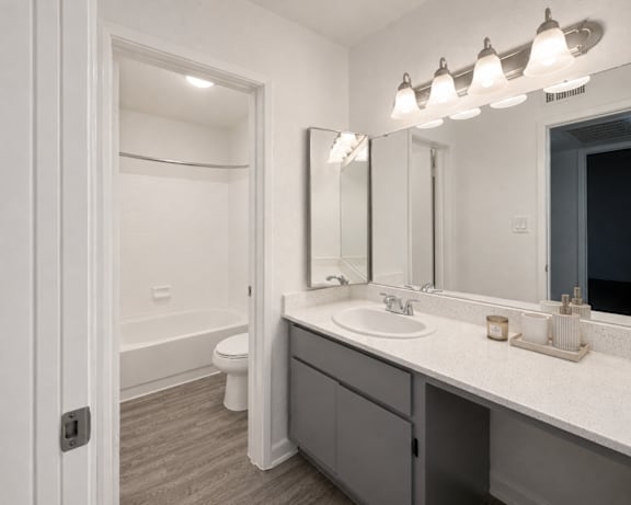 Photo Gallery Image