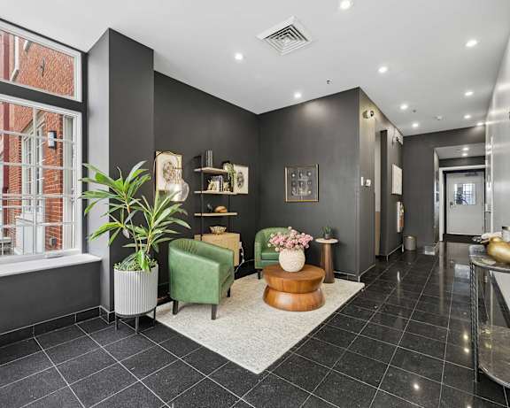 Photo Gallery Image