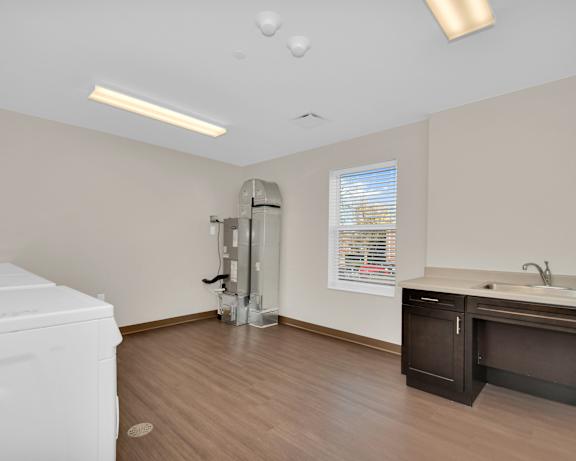 Photo Gallery Image