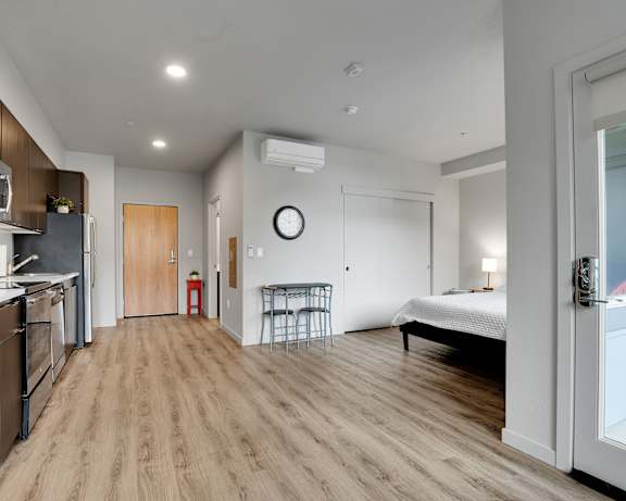 Photo Gallery Image