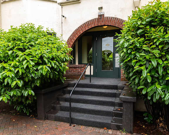 Photo Gallery Image
