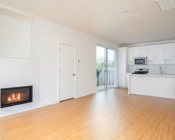 Photo Gallery Image