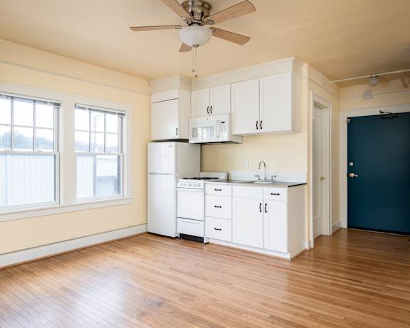 Photo Gallery Image