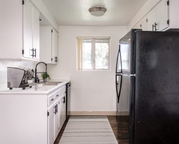 Photo Gallery Image