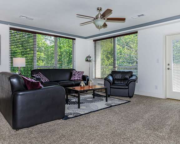Photo Gallery Image