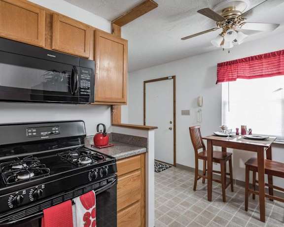 Photo Gallery Image