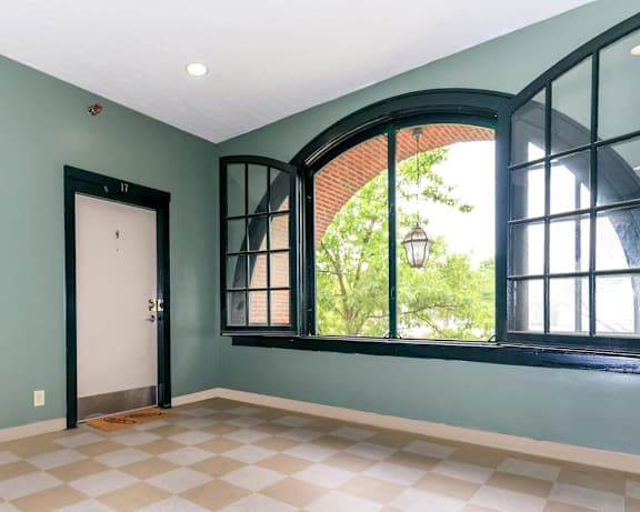 Photo Gallery Image
