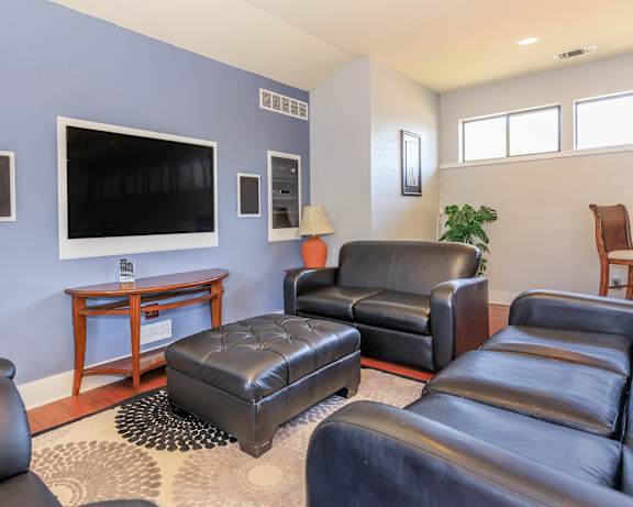 Photo Gallery Image