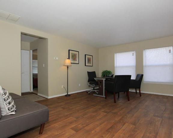 Photo Gallery Image
