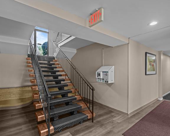 Photo Gallery Image