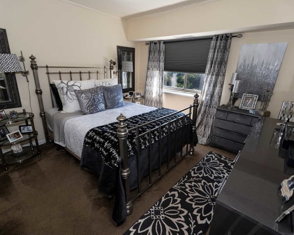 Photo Gallery Image