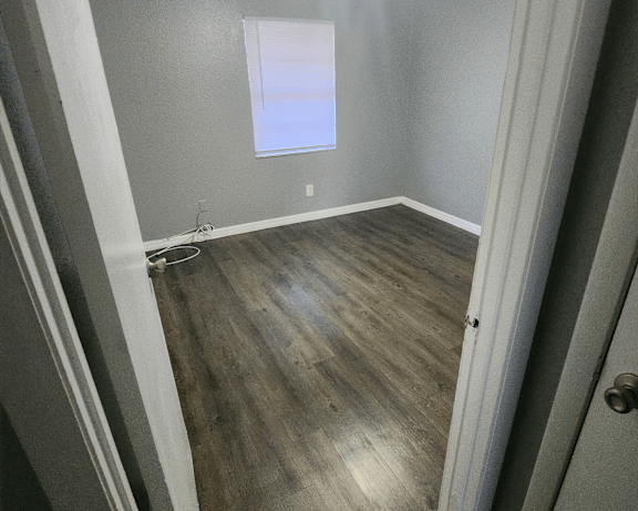 Photo Gallery Image